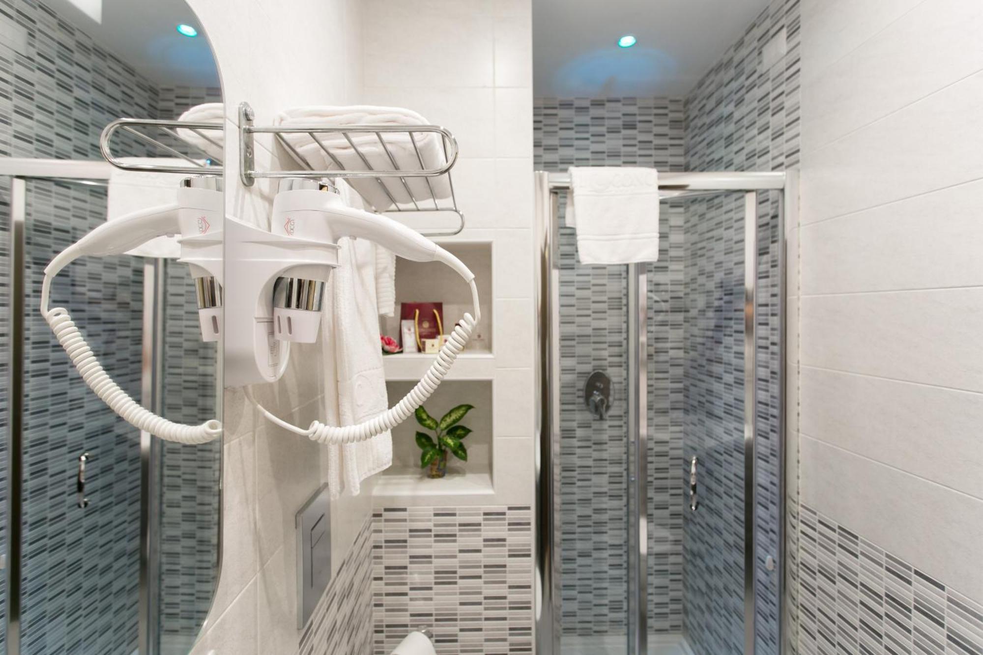 Hotel Concorde Fiera 4*