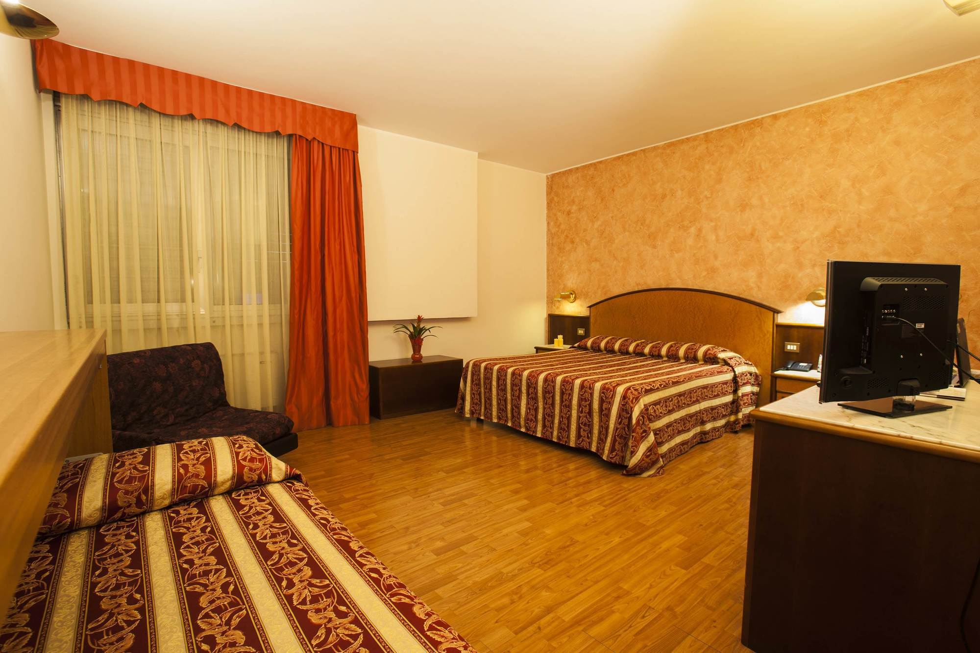 Concorde Fiera Hotel 4*