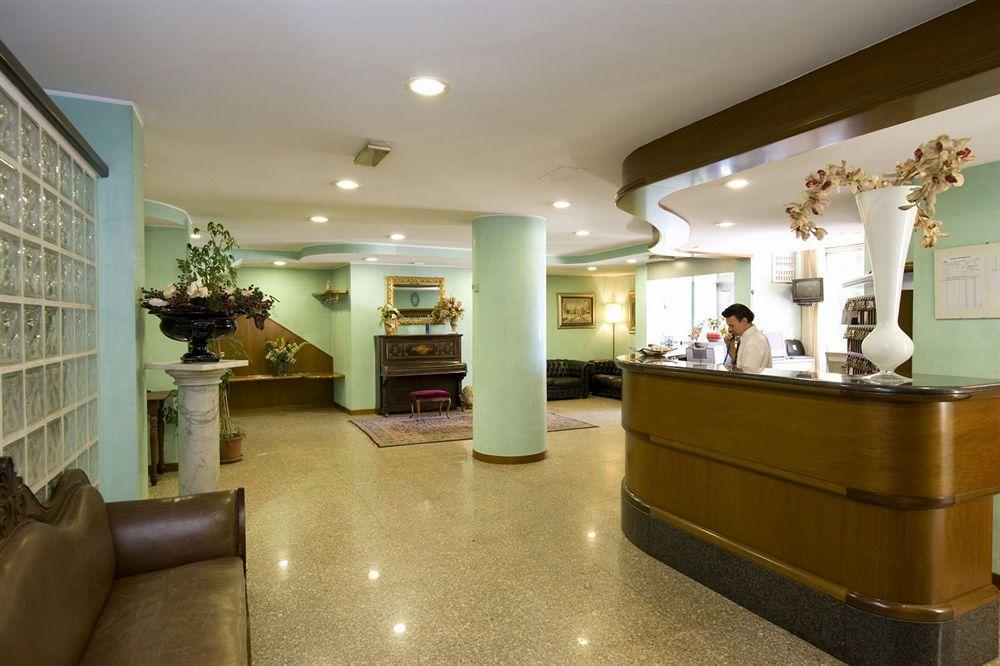 Concorde Fiera 4*
